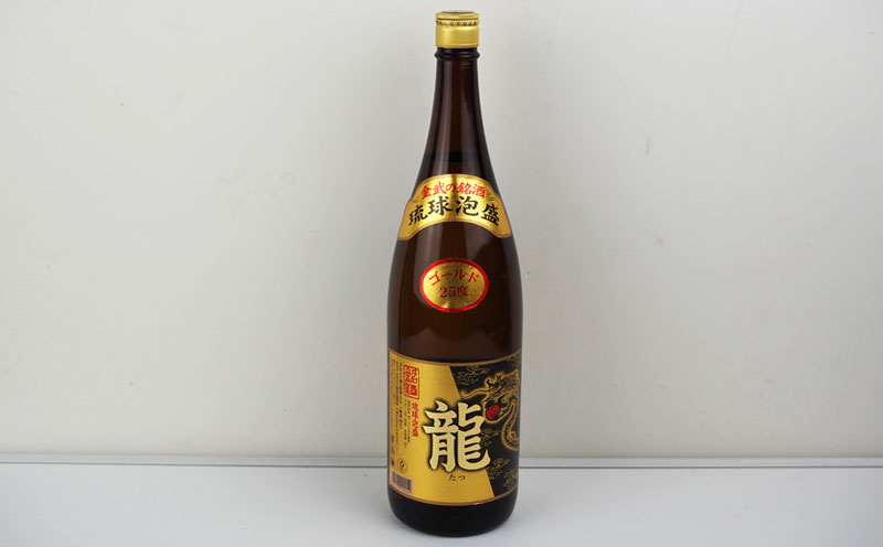 琉球泡盛 龍 ゴールド＆30度 1800ml 2本セット: 沖縄県金武町｜JRE MALLふるさと納税