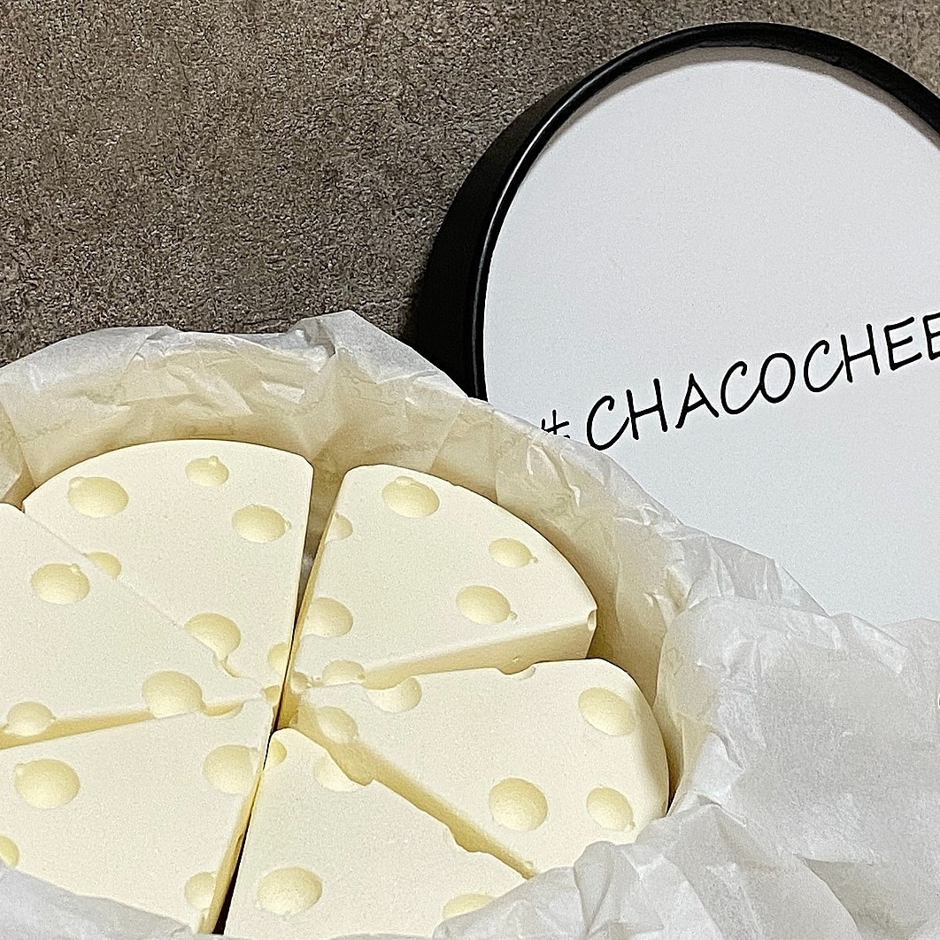 CHACOCHEE ホワイトチョコレアチーズケーキ 1ホール(直径15cm) be058-008h002: 北海道別海町｜JRE MALLふるさと納税