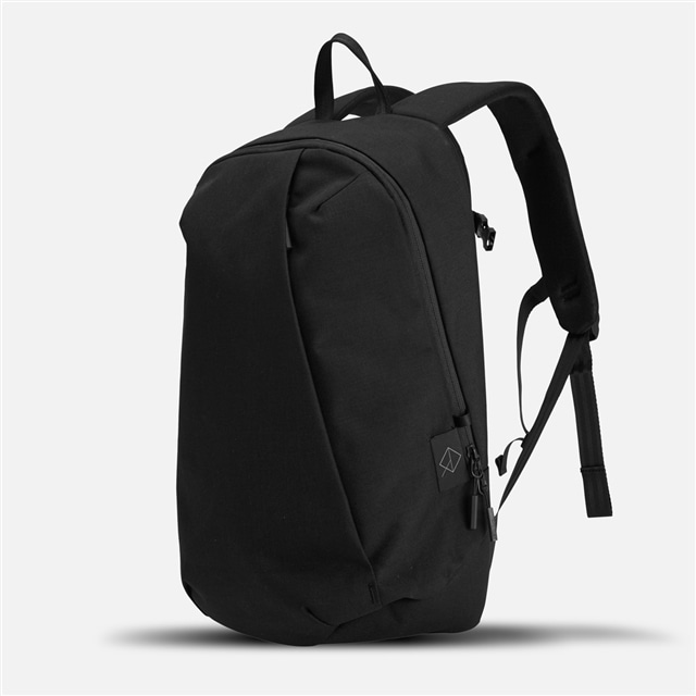 送料無料】WEXLEY STEM BACKPACK P300D/BLACK(BLACK): デフリシュール