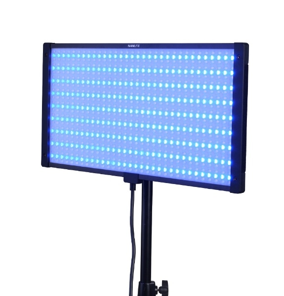 PavoSlim 120C LED RGBWW パネルライト NANLITE フルカラー 15-2032