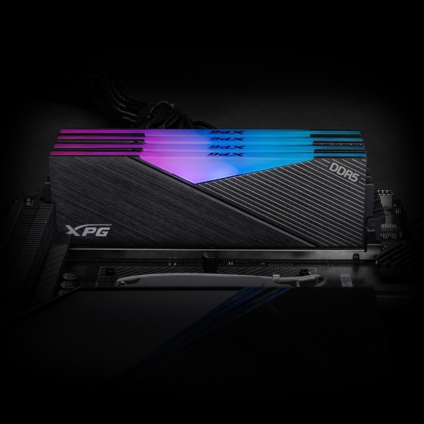 増設メモリ XPG LANCER RGB DDR5-5200 ブラック AX5U5200C3816G