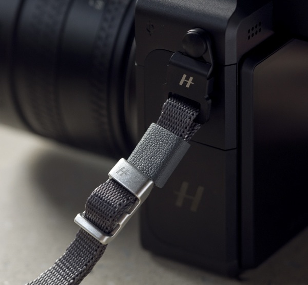 Hasselblad Vandra Camera Strap(CP.HB.00000752.01): ビックカメラ