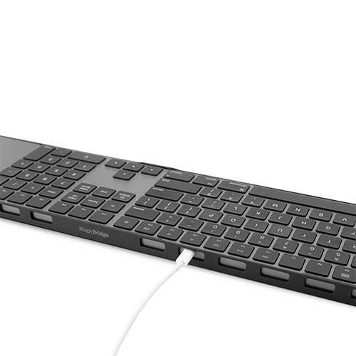 Apple Magic Keyboard（テンキー付き）＋Magic Trackpad 2用 