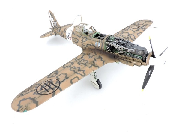 1/32 WW.II イタリア空軍 マッキ MC.202 フォルゴーレ（日本語対訳補足 