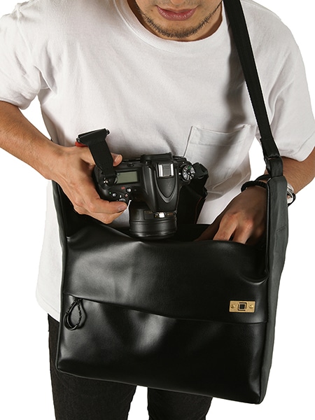 ショルダーバッグ型カメラバッグ＜Basalt Shoulder Bag＞ ACAM-BS0002 