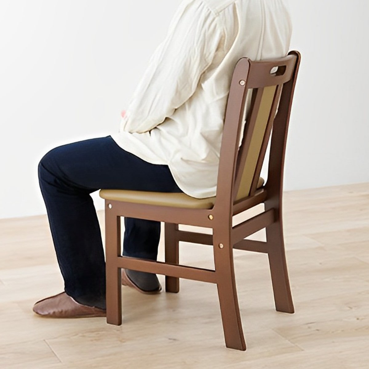 【格安大特価】CC ＜７脚セット＞洋風チェア 木製椅子 クッション座面 幅430mm×奥行450mm×高さ810mm/480(座面)mm〈4842968〉 木製フレーム