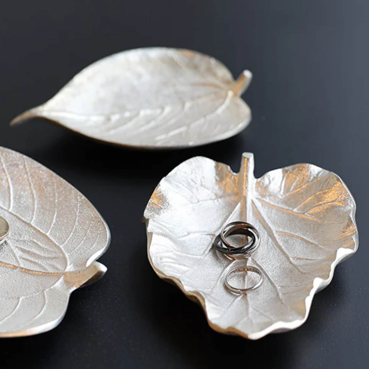 アクセサリートレー LEAF TRAY 葉 アルミニウム （ アクセサリートレイ