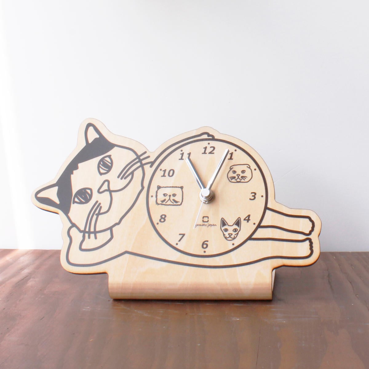 置き時計 stand clock CATS ヤマト工芸 ブリティッシュショートヘア